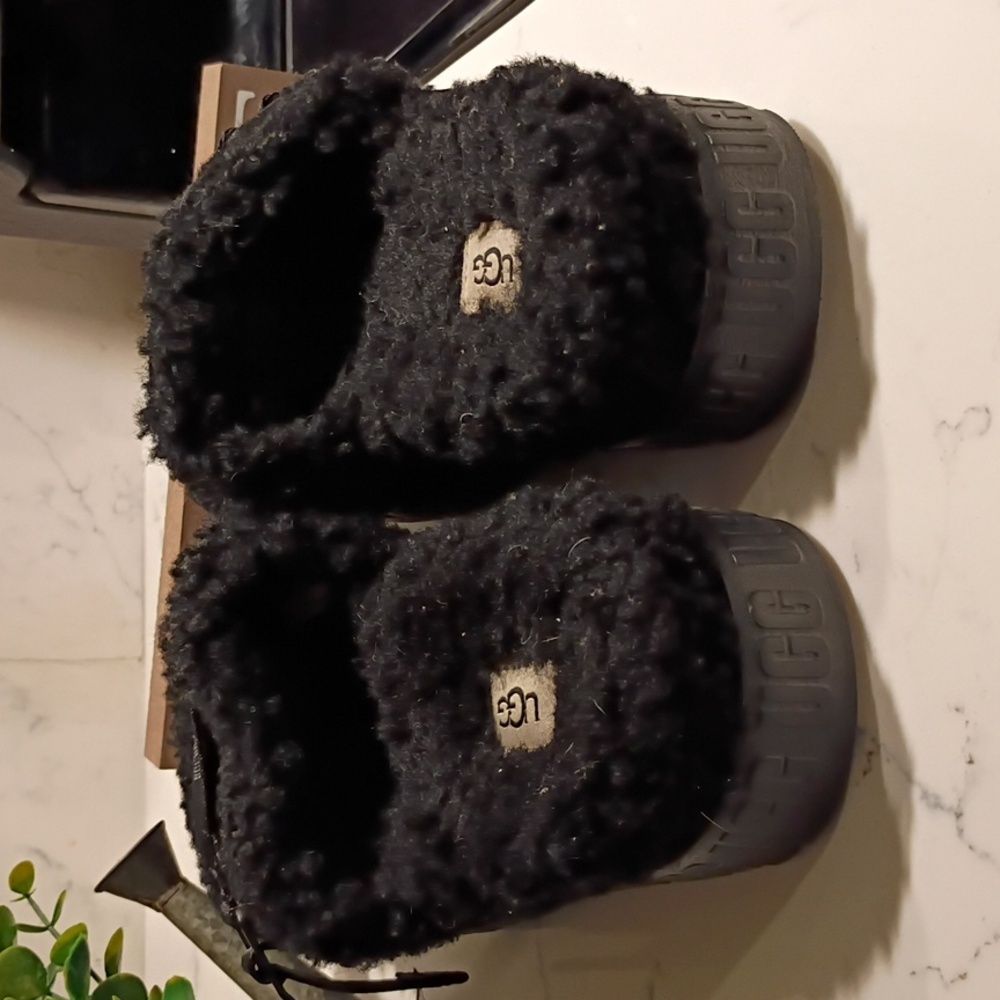 UGG Black Fluffy Slide Platform Slides Slippers - image 4